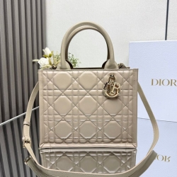 ディオール トートバッグ ブック 26.5×21×14cm