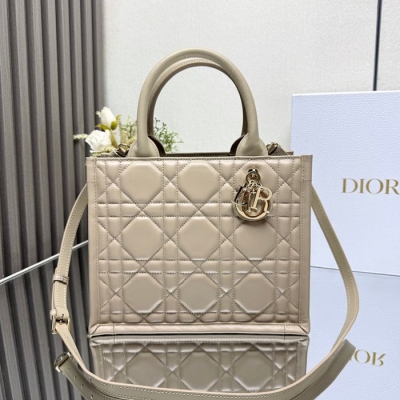 ディオール トートバッグ ブック 26.5×21×14cm