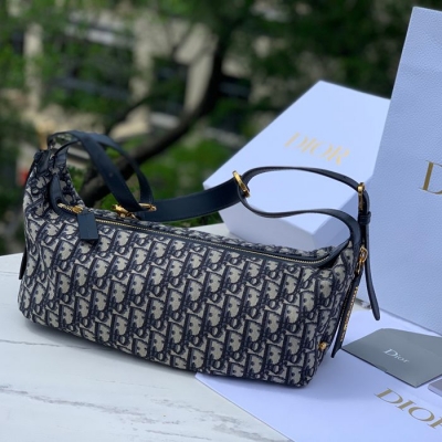 ディオール ショルダーバッグ ジャーニー 33×16×15cm