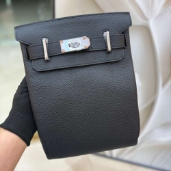 HERMES ハックアドス バックパック スモール ユニセックス 21×27×8cm