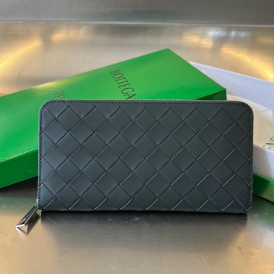 BOTTEGA VENETA イントレチャート ロングウォレット メンズ 19×10×2cm