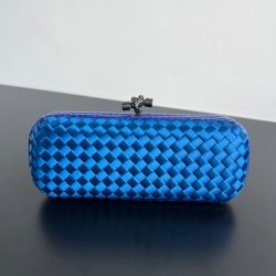 BOTTEGA VENETA ノット シルク編み クラッチバッグ レディース 25×10×5cm