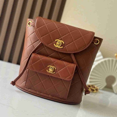 シャネル スタイル ヴィンテージ リュック ブラウン サイズ：21×10×20.5cm