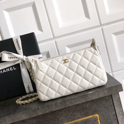 シャネル ショルダーバッグ 12×21×5.5cm