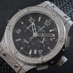 HUBLOT ビッグバン クォーツ式 ブラック文字盤 黒ラバーバンド 激安価格