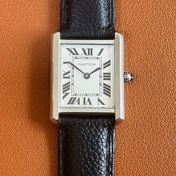 CARTIER WSTA0030 タンクソロ SM クォーツ 白文字盤 サファイヤクリスタル 最安値挑戦