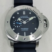 PANERAI PAM00682 ルミノール1950 サブマーシブル 3デイズ アッチャイオ 新品仕上げ