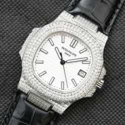 PATEK PHILIPPE ノーチラス ブラック革バンド 紳士専用