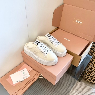 【MIUMIU】スニーカーキャンバススニーカー厚底スニーカーレディース