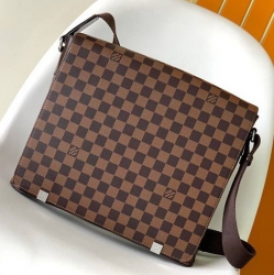LOUIS VUITTON ディストリクトC ショルダーバッグ ダミエエベンヌ メンズ 33×29×8cm