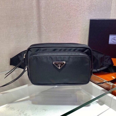 PRADA ウエストバッグ リサイクルナイロン ユニセックス 21×12.5×4.5cm