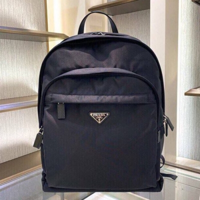 プラダ スタイル リュック 2VZ048 サイズ：31×20×43.5cm