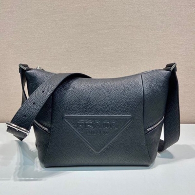 PRADA ショルダーバッグ レザー メンズ 26×23×11cm