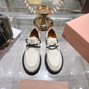 【MIUMIU】2026新作ローファーレザーシューズホースヘアシューズレディース