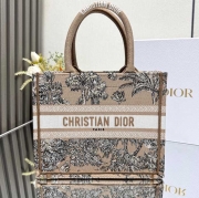 ディオール トートバッグ ブック 26.5×21×14cm