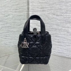 ディオール ハンドバッグ トゥジュール 13×12×15cm