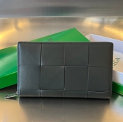 BOTTEGA VENETA イントレチャート ロングウォレット メンズ 19×11.4×2cm