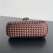 BOTTEGA VENETA ノット シルク編み クラッチバッグ レディース 25×10×5cm