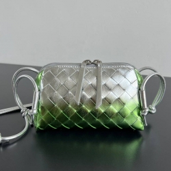 BV ショルダーバッグ レザー ハンドバッグ コンサート 18.5×11.5×8.5cm