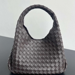 BV ショルダーバッグ レザー ハンドバッグ カンパーナ 33×20×16.5cm