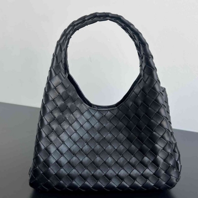 BV ショルダーバッグ レザー ハンドバッグ カンパーナ 28×16×15cm