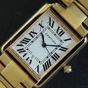 CARTIER タンクアングレーズ クォーツ搭載