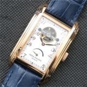 PATEK PHILIPPE 女性腕時計 彼女の好み