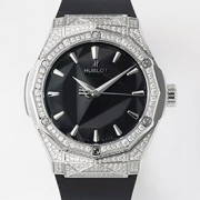 HUBLOT クラシックフュージョン オーリンスキー 550.NS.1800.RX.1604.ORL19 チタニウム パヴェ APS工場