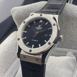 HUBLOT クラシックフュージョン チタニウム 542.NX.1171.LR 2824-2搭載 最高級