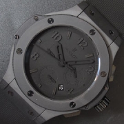 HUBLOT ビッグバン ブラックマジック Asian 7750搭載 28800振動