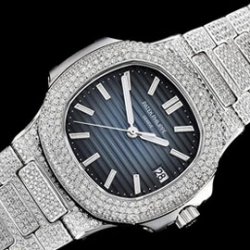 PATEK PHILIPPE 5711 Cal.324搭載 ノーチラス