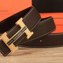 【売れ筋】雑誌LEONにも掲載された大人気商品 ブランドベルト（Belt）メンズ原版品ベルト 男性用 スーツ カジュアル ギフト プレゼント 送料無料 ！ N-belt016