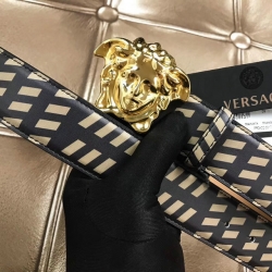 【売れ筋】雑誌LEONにも掲載された大人気商品 ブランドベルト（Belt）メンズ原版品ベルト 男性用 スーツ カジュアル ギフト プレゼント 送料無料 ！ N-belt261