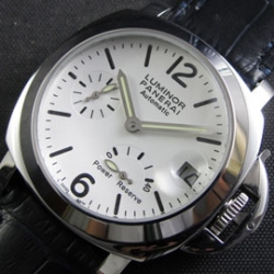 PANERAI PAM90 ルミノール パワーリザーブ 自動巻き