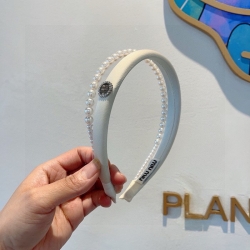 ミュウミュウ スタイル ヘアバンド パール