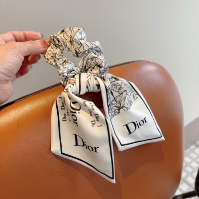 ディオール スタイル ヘアゴム リボン