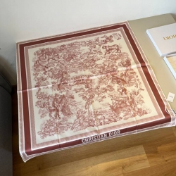 ディオール ジャングル手描きスカーフ 90x90cm