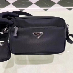 PRADA スリーインワン ショルダーバッグ ユニセックス 23×15×7cm