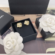 シャネル スタイル ピアス ウィーブ