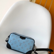 LOUIS VUITTON トロカデロ ミニ モノグラム キャンバス ショルダーバッグ メンズ 20×13×6.5cm