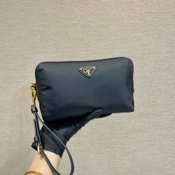 PRADA クラッチバッグ リサイクルナイロン ユニセックス 20×11.5×9cm