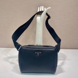 PRADA ウエストバッグ ディアスキン レザー メンズ 24×16.5×7cm