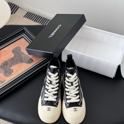 【CHANEL】25Cスニーカーレディース