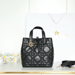 ディオール ハンドバッグ トゥジュール 23×24×16cm