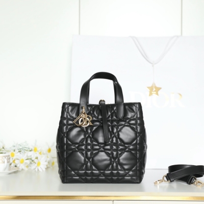 ディオール ハンドバッグ トゥジュール 23×24×16cm