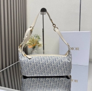 ディオール ショルダーバッグ ジャーニー 33×16×15cm