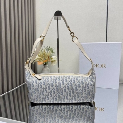 ディオール ショルダーバッグ ジャーニー 33×16×15cm