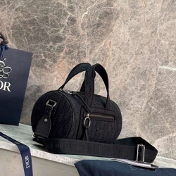 ディオール ショルダーバッグ 26×14×14.5cm