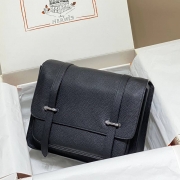 HERMES スティーブン ショルダーバッグ メンズ 30×25×10cm