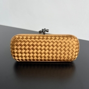 BOTTEGA VENETA ノット シルク編み クラッチバッグ レディース 25×10×5cm
